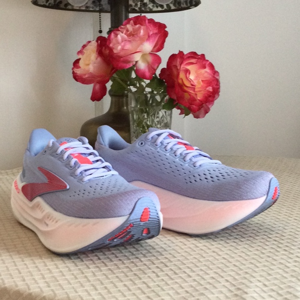Brooks Glycerin Max, Lilac and Pink, W, 9.5. Worn once